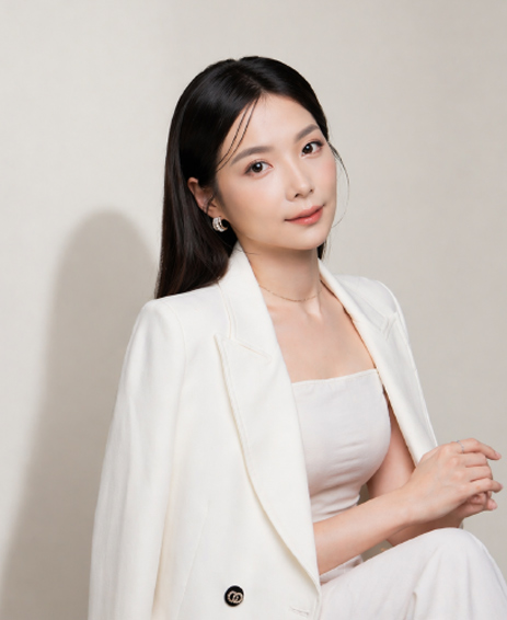 呂妍儀 / Vivian